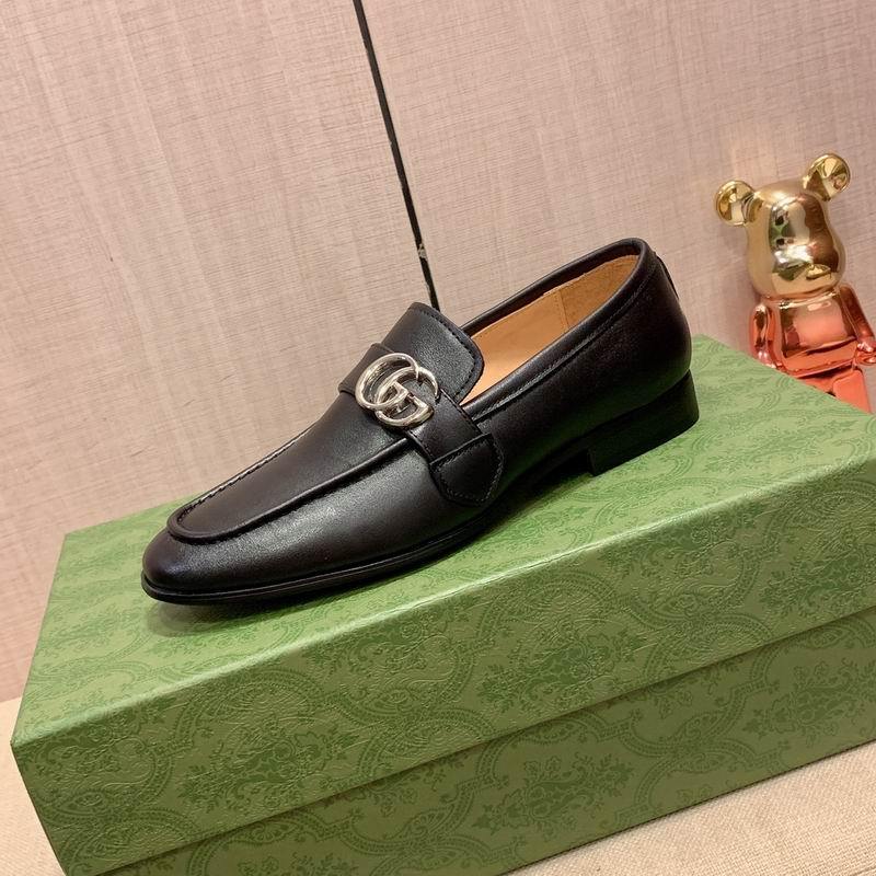 Gucci Men's Shoes 2700